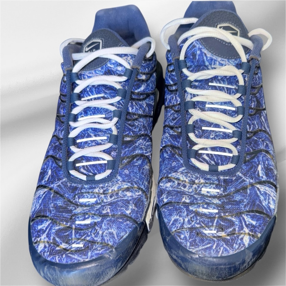 Nike Air Max Plus Shattered Ice Size 13 Blue  White